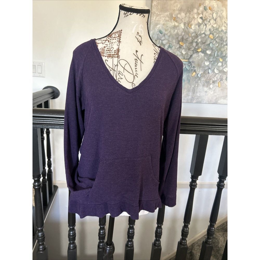 Victoria's Secret Women's Pullover Sweatshirt Purple V-Neck Kangaroo Pocket‎ M